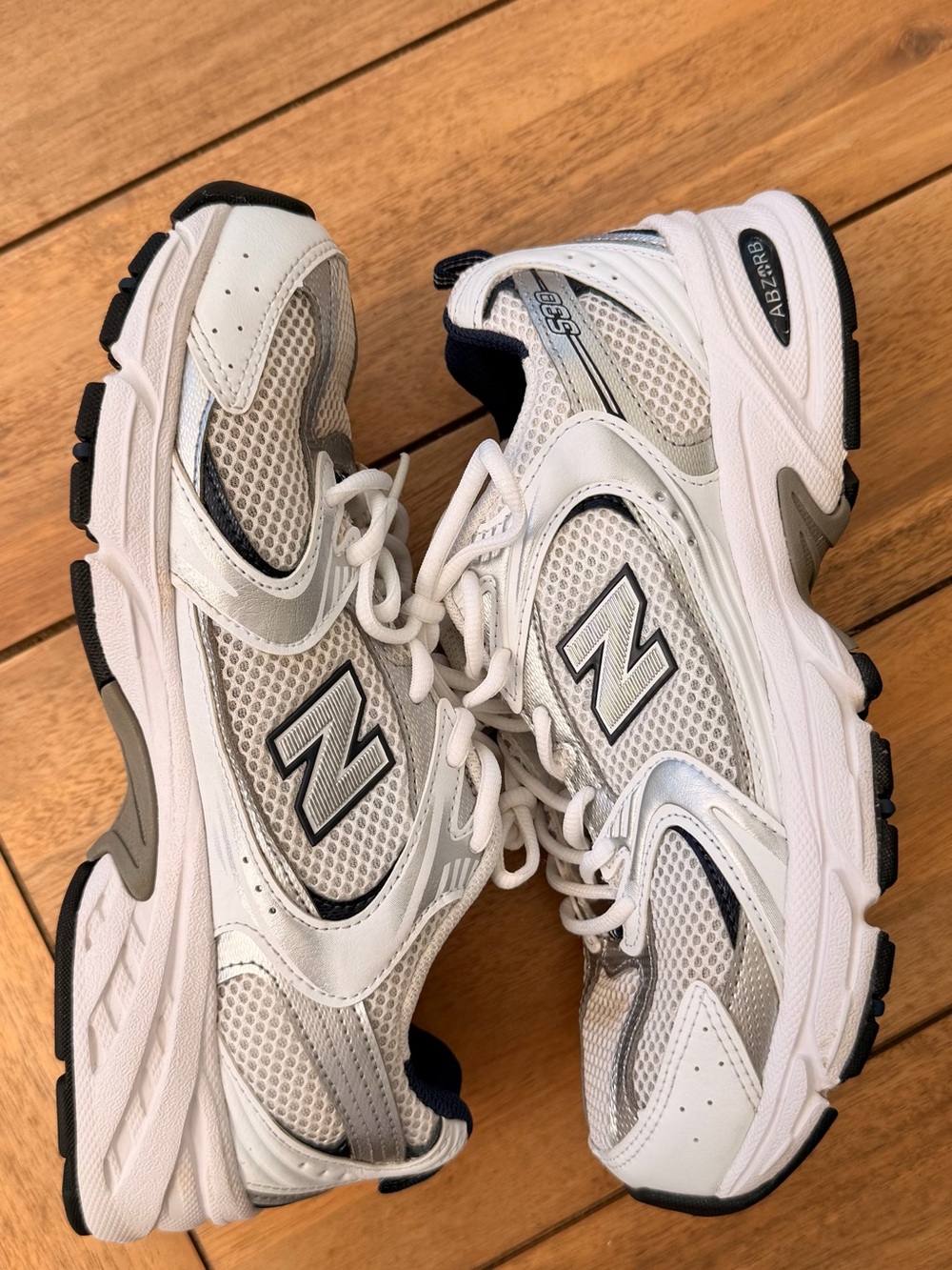 New Balance 530 Women’s 8.5 Men’s 6.5 WHITE/BLUE/SILVER